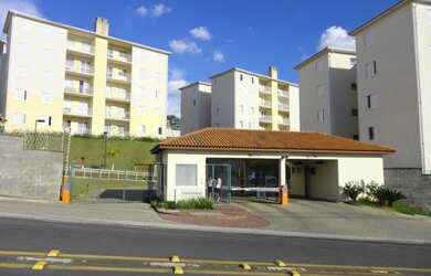 Imagem: O apartamento possui 3 Dormitórios, 1 Banheiro, 1 Vaga na garagem