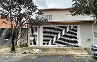 Imagem: A casa para alugar possui 3 Dormitórios, 1 Banheiro e 120m²