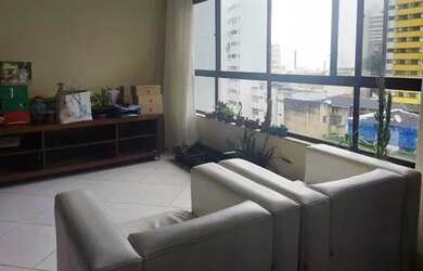 Imagem: O apartamento possui 4 Dormitórios, 4 Banheiros, 2 Vagas na