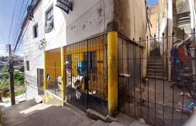 Imagem: A casa possui 1 Dormitório, 2 Banheiros, 88m² de Área e