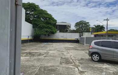 Imagem: O depósito possui 450m² de Área e está localizado em Centro