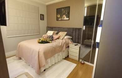 Imagem: O apartamento possui 4 Dormitórios, 5 Banheiros, 3 Vagas na