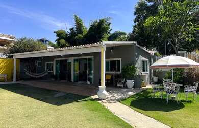 Imagem: A casa em condomínio possui 2 Dormitórios, 2 Banheiros, 3