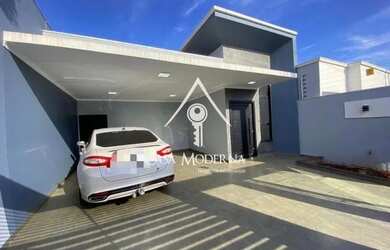 Imagem: A casa possui 2 Dormitórios, 2 Banheiros, 4 Vagas na garagem