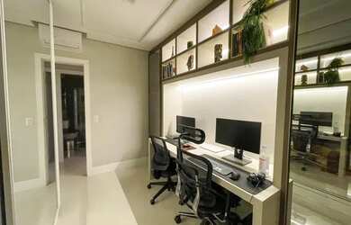 Imagem: O apartamento possui 2 Dormitórios, 2 Banheiros, 1 Vaga na