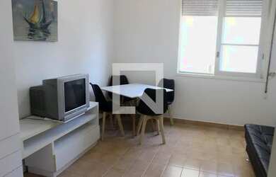 Imagem: O studio possui 1 Dormitório, 1 Banheiro, 30m² de Área e