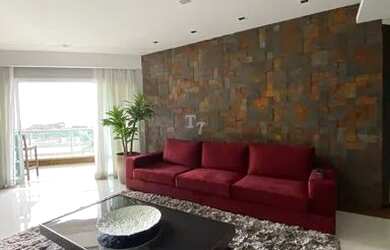 Imagem: O apartamento possui 4 Dormitórios, 5 Banheiros, 3 Vagas na