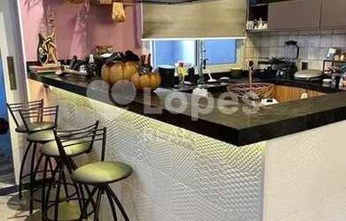 Imagem 4: Country Ville. Piscina, Ar-condicionado, 420m² de Áreae2 Vagas na garagem