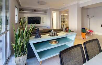 Imagem: O apartamento possui 3 Dormitórios, 3 Banheiros, 2 Vagas na