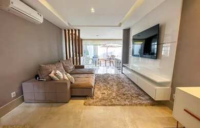 Imagem: A casa em condomínio possui 3 Dormitórios, 4 Banheiros, 2