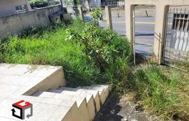 Imagem: O terreno possui 264m² de Área e está localizado em Baeta