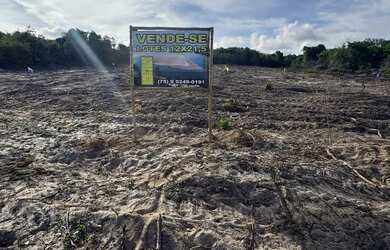 Imagem: O terreno possui 258m² de Área e está localizado em Conde