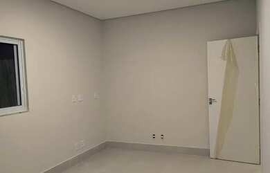 Imagem 15: ARNIQUEIRA CONJ 3, CASA 3 SUÍTES CLOSET, PISC/CHURR, FINO ACAB, CONDOMÍNIO, AC IMÓVEL