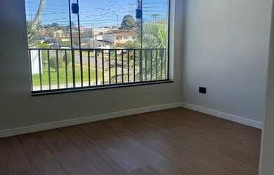 Imagem 14: Sobrado de esquina com amplo quintal bairro alto Curitiba