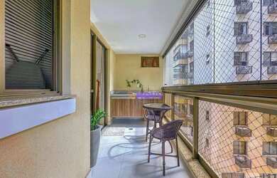 Imagem 3: Apartamento com 3 dormitórios à venda, 100 m² por R$ 1.350.000,00 - Icaraí - Niterói/RJ