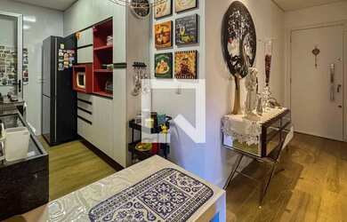 Imagem 7: Apartamento à Venda - Lourdes, 1 Quarto, 73 m2