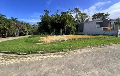 Imagem: O terreno possui 476m² de Área e está localizado em Centro