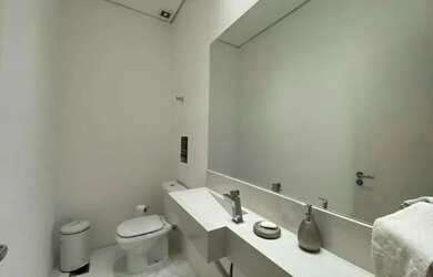 Imagem 8: Prédio comercial à venda em Cotia-SP Galpão com 4 salas, 14 banheiros,...