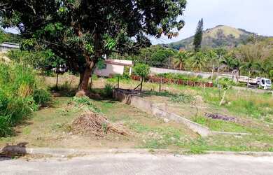 Imagem: O terreno possui 126m² de Área e está localizado em Bangu