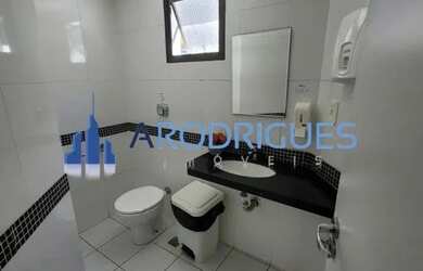 Imagem 3: Oportunidade Única: Sala Comercial à Venda na Pituba, Salvador-BA - 1 sala, 2 banheiros, 4