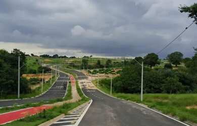 Imagem: O terreno possui 140m² de Área e está localizado em Núcleo