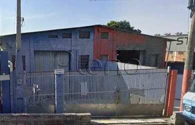 Imagem: O depósito possui 5 Vagas na garagem, 1.350m² de Área e