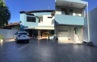 Imagem: A casa possui 5 Dormitórios, 5 Banheiros e 484m² de Área