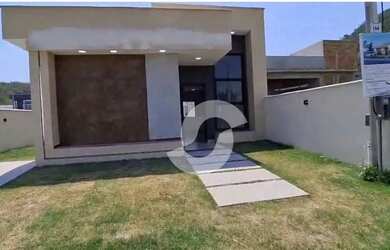 Imagem: A casa em condomínio possui 3 Dormitórios, 2 Banheiros, 2