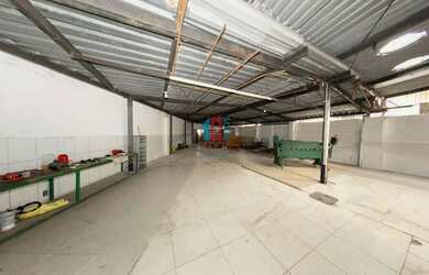 Imagem: O depósito possui 1000m² de Área e está localizado em São