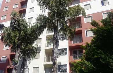 Imagem: O apartamento possui 3 Dormitórios, 1 Banheiro, 1 Vaga na garagem