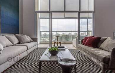 Imagem: O apartamento possui 4 Dormitórios, 4 Banheiros, 4 Vagas na