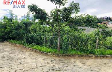 Imagem: O terreno possui 300m² de Área e está localizado em Caetité