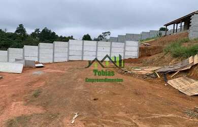 Imagem: O terreno possui 1.119m² de Área e está localizado em Fazenda