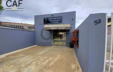 Imagem: O depósito possui 2 Vagas na garagem e 30m² de Área e está