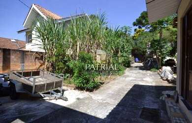 Imagem: O terreno possui 404m² de Área e está localizado em Mossunguê