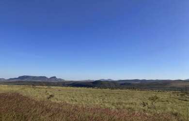 Imagem: O terreno possui 40.000m² de Área e está localizado em Alto