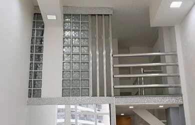 Imagem: O depósito possui 1 Vaga na garagem, 30m² de Área e está