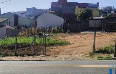 Imagem: O terreno possui 1.081m² de Área e está localizado em Santa