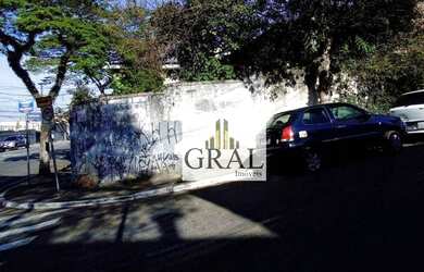 Imagem: O terreno possui 395m² de Área e está localizado em Centro