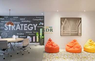 Imagem 8: CONJUNTO/SALA COMERCIAL à venda com 141.39m² por R$ 834.000,00 no bairro Água Verde - CURI