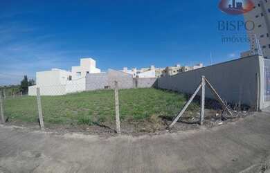 Imagem: O terreno possui 300m² de Área e está localizado em Parque