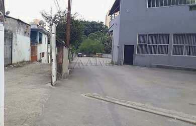 Imagem: O depósito possui 800m² de Área e está localizado em Vila