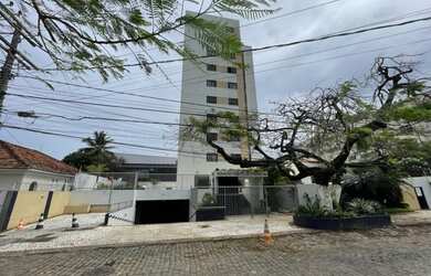 Imagem: O apartamento possui 3 Dormitórios, 3 Banheiros, 2 Vagas na