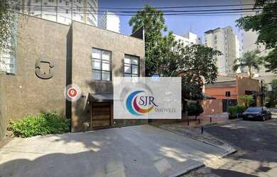 Imagem: O depósito possui 3 Vagas na garagem, 500m² de Área e está