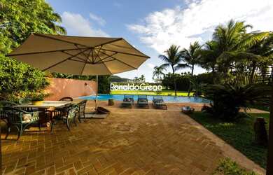 Imagem 2: 4 dorm 4 suite 6 banheiros 8vagas 575m área 1.350m terreno