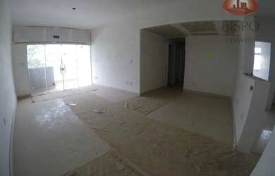 Imagem: O apartamento possui 3 Dormitórios, 2 Banheiros, 2 Vagas na