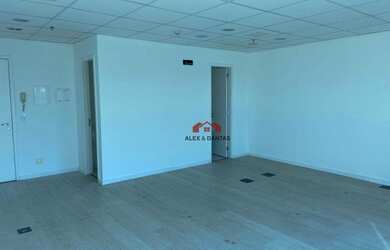 Imagem 4: Sala, 38 m² - venda por R$ 320.000 ou aluguel por R$ 1.600/mês - Centro...