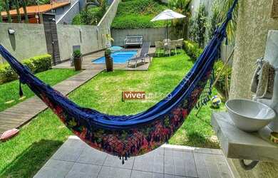 Imagem: A casa possui 3 Dormitórios, 5 Banheiros, 240m² de Área e