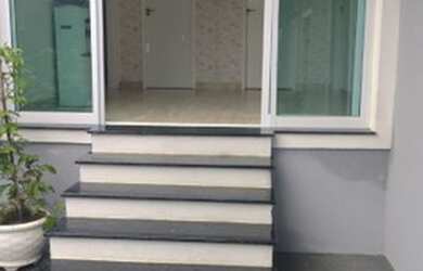 Imagem 4: Aluga -se. 16m² de Áreae2 Vagas na garagem