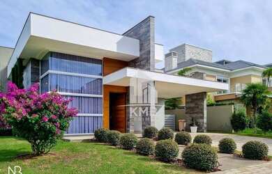 Imagem: A casa em condomínio possui 5 Dormitórios, 2 Banheiros, 286m²